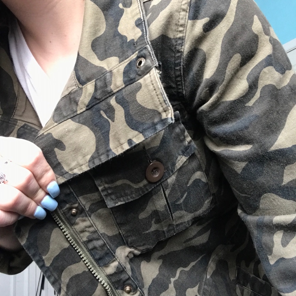 Camo Jacket - Picture 3 of 4